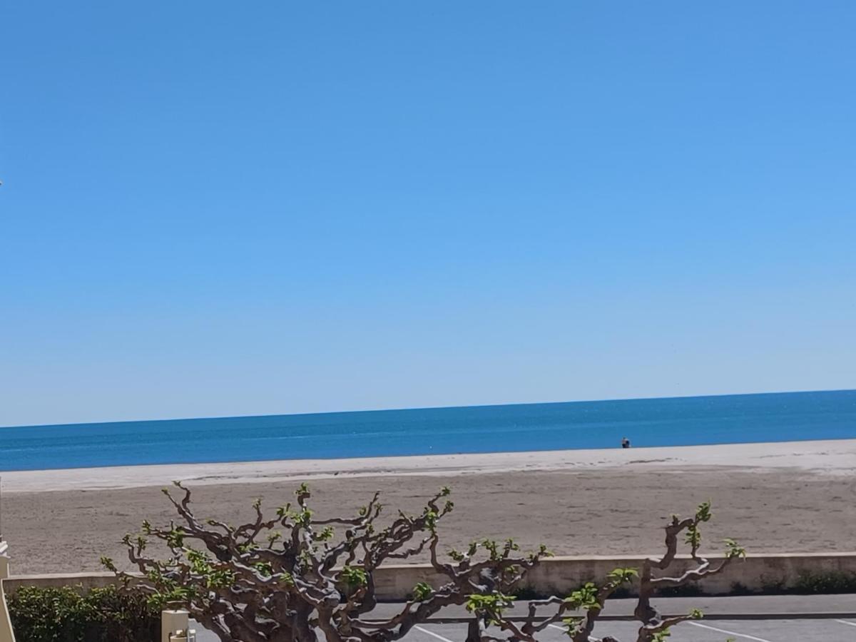 Superbe Appartement Avec Vue Sur Le Port Et Plage Saint-Pierre-la-Mer  Zewnętrze zdjęcie